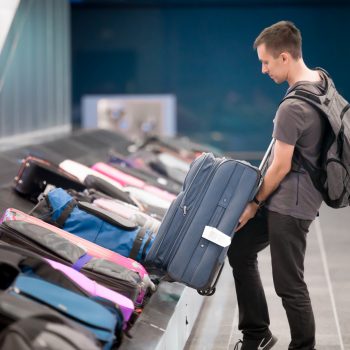 Do These Things to Ensure Your Luggage Makes it Back to You