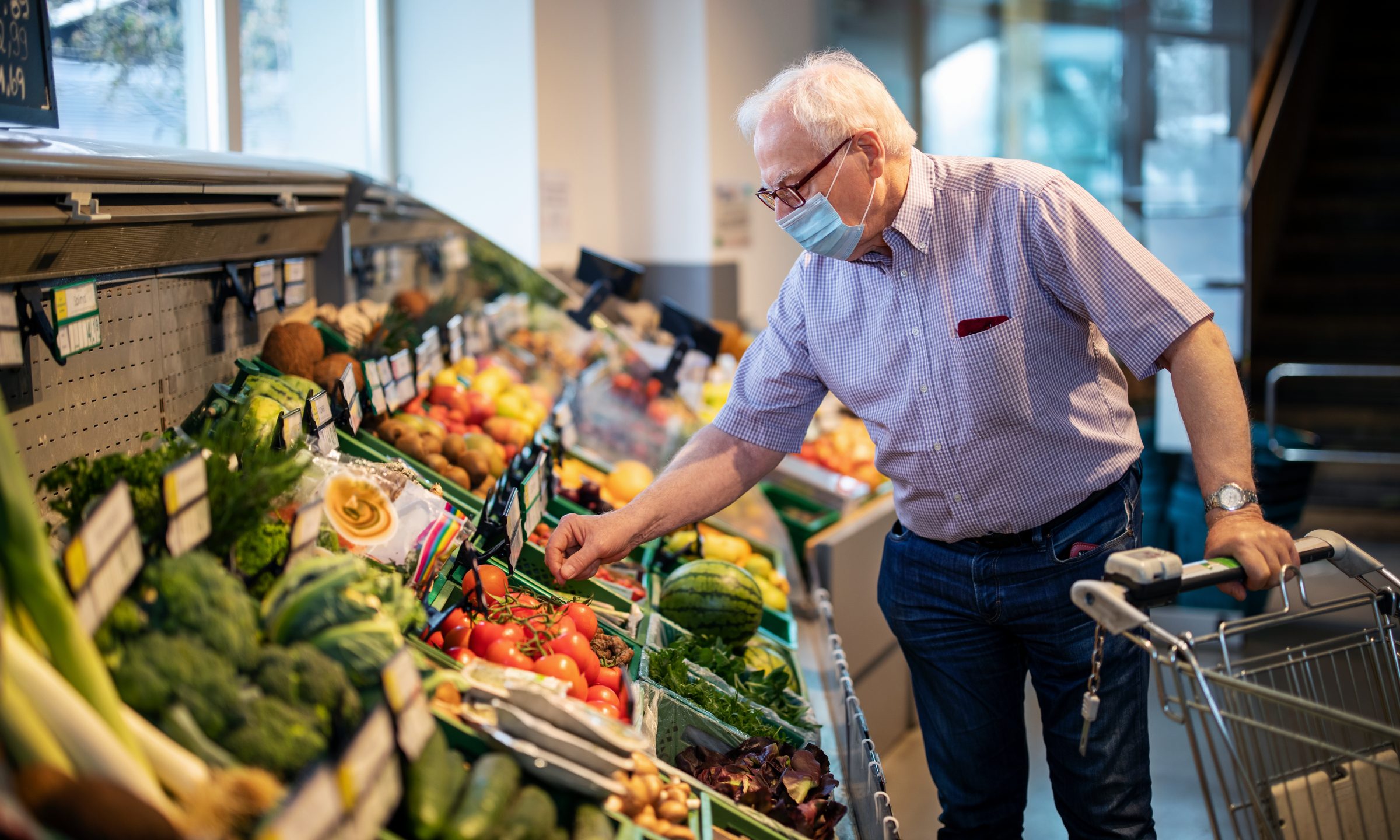 Selling vegetables