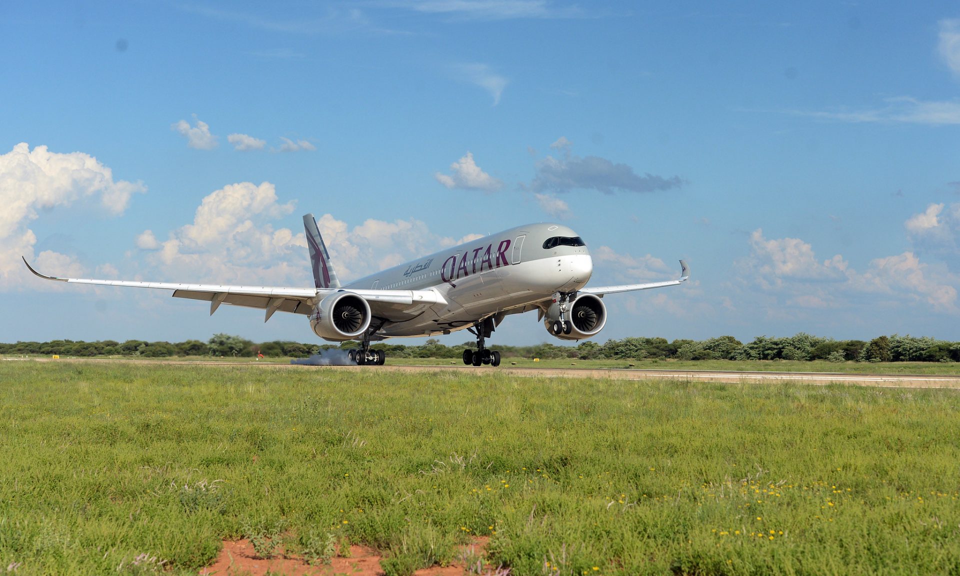 How Make the Most of Qatar Airways Economy Class - NerdWallet