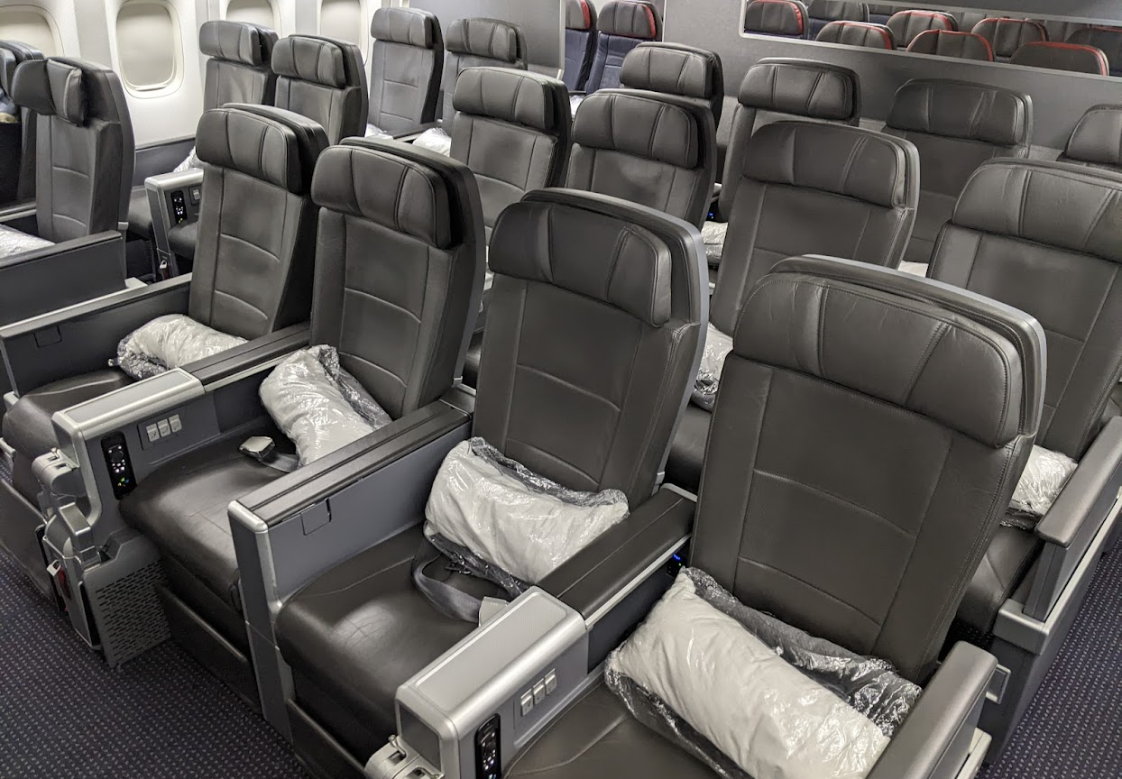 Upgrades With American Airlines: The Ultimate Guide – Forbes Advisor