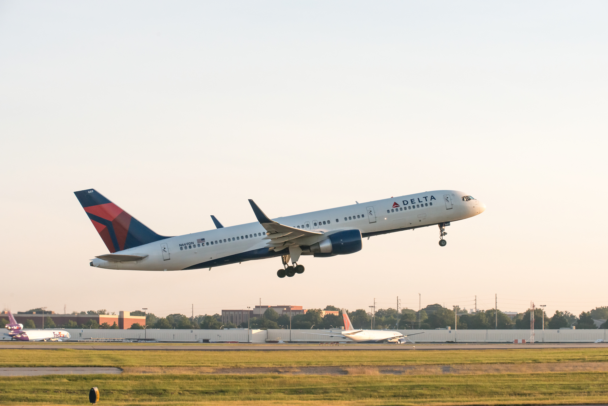 Delta SkyMiles: What to Know - NerdWallet