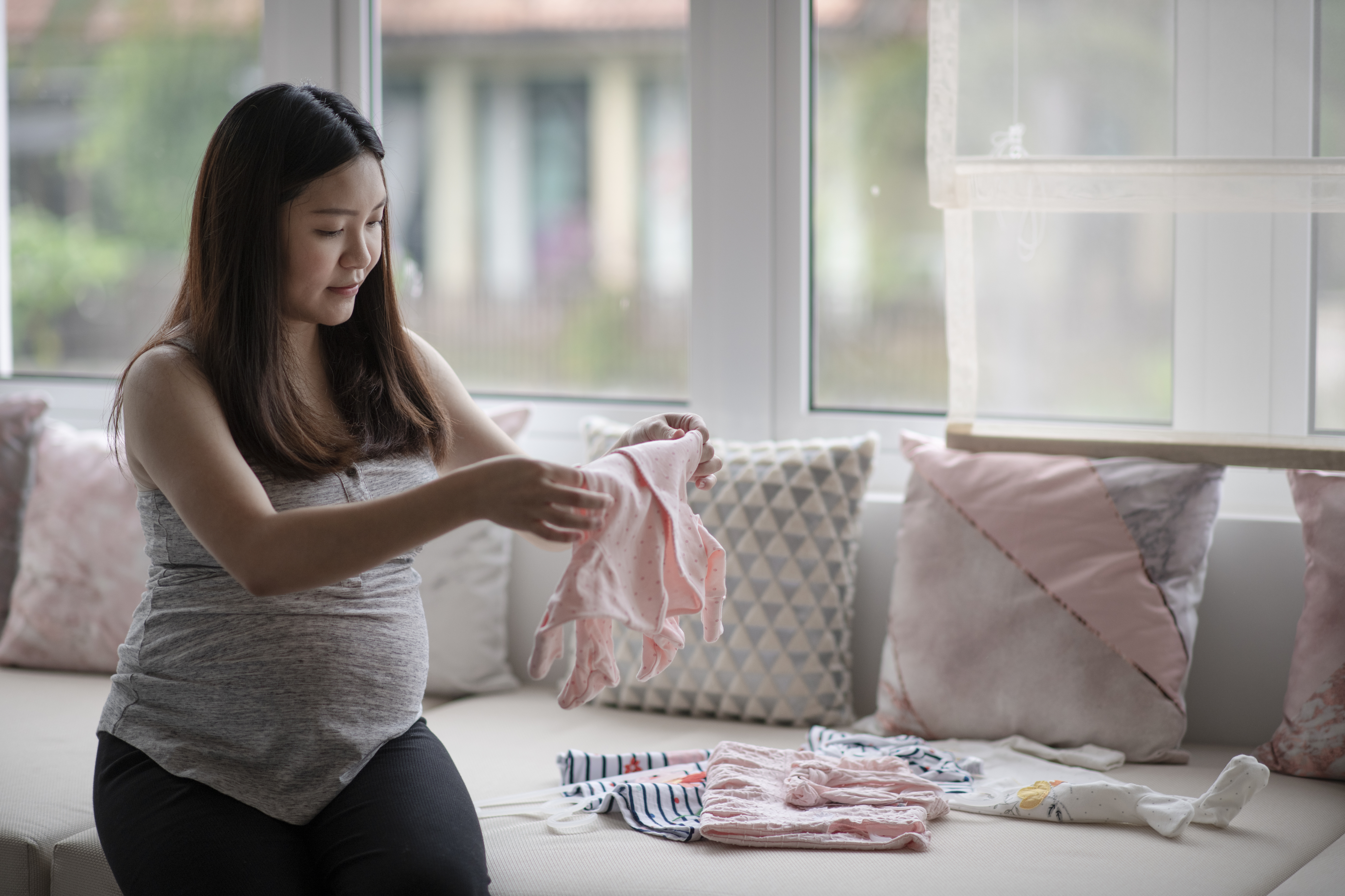 How Much Does It Cost to Have a Baby? Expenses from Pregnancy to Delivery -  NerdWallet