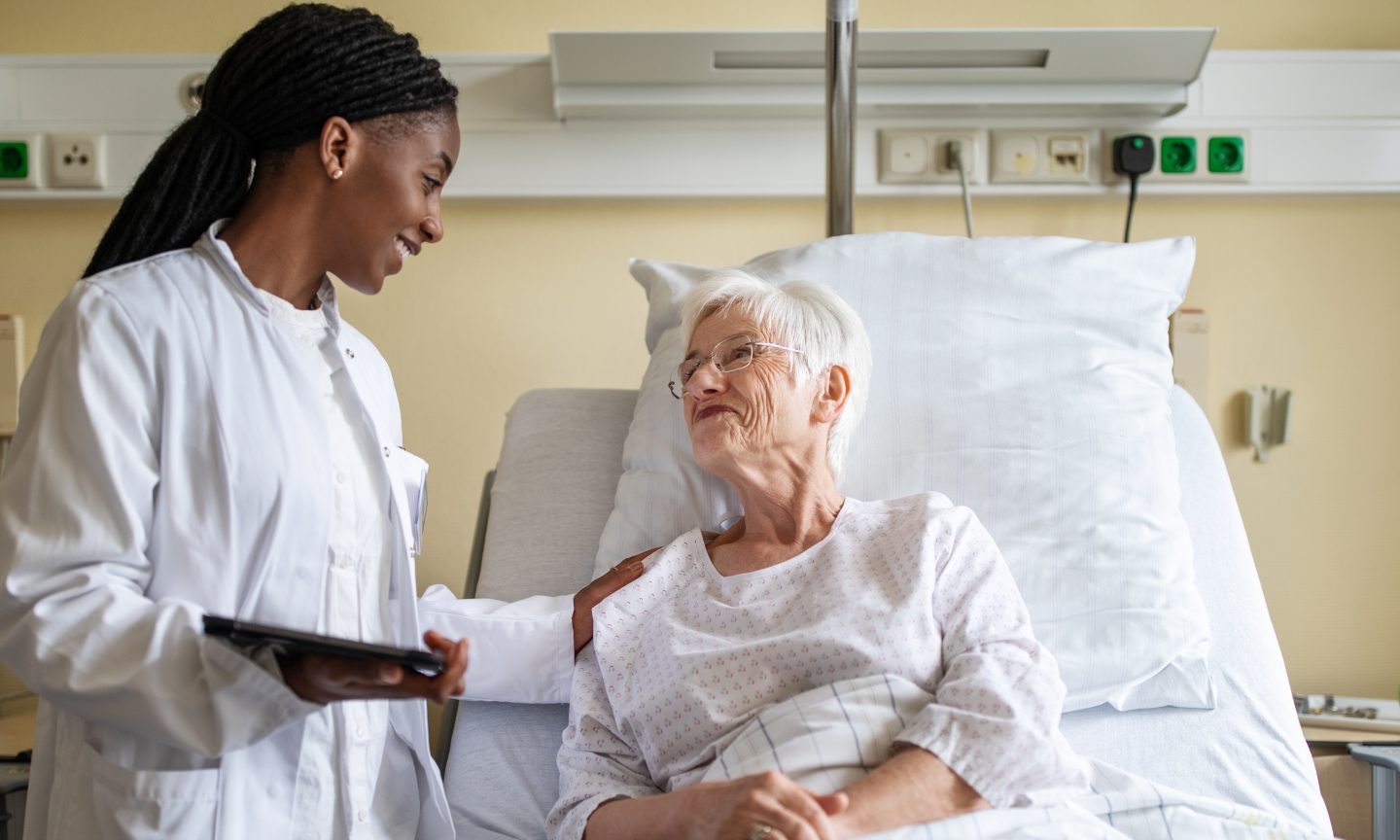 Does Medicare Cover Hospital Stays? - NerdWallet