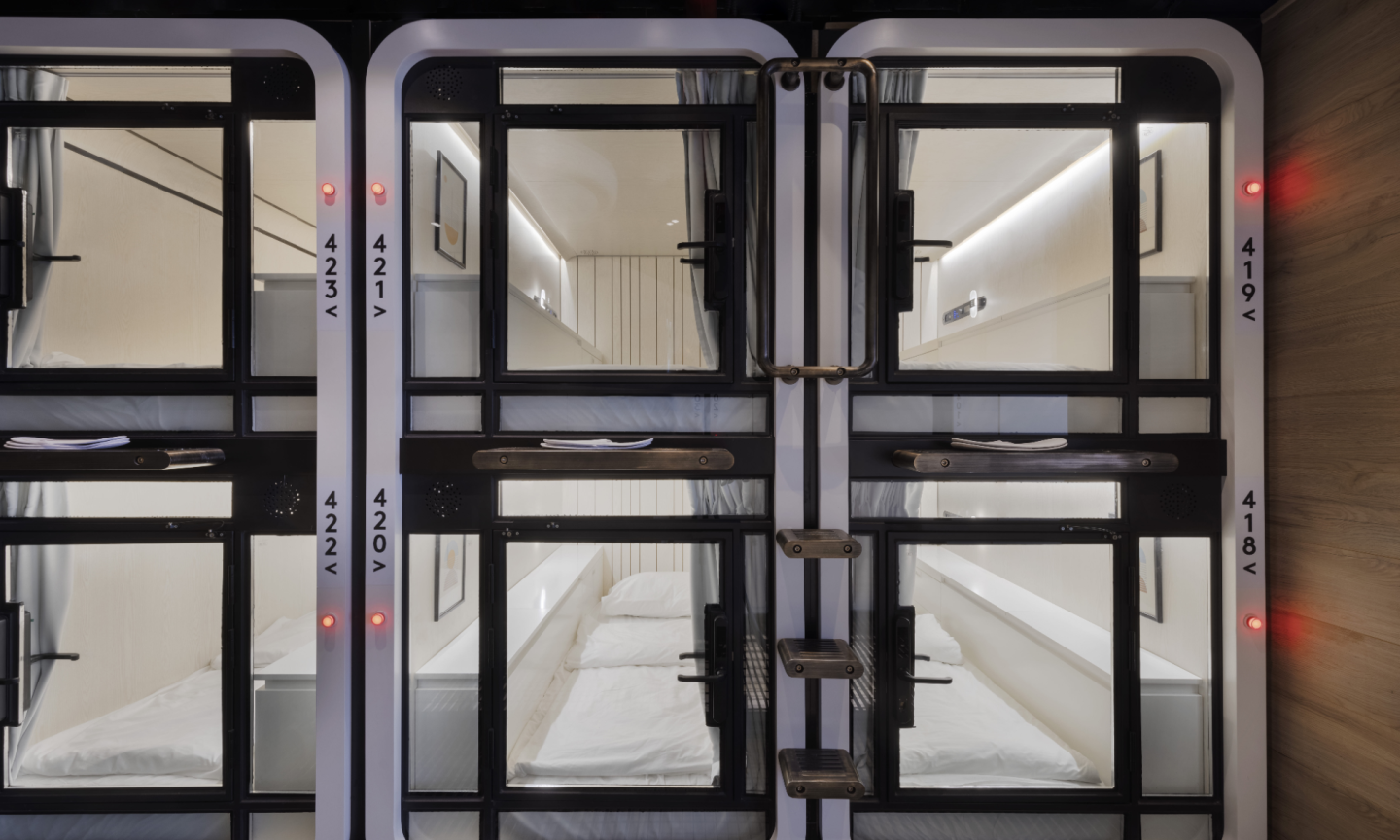 Capsule hotel store