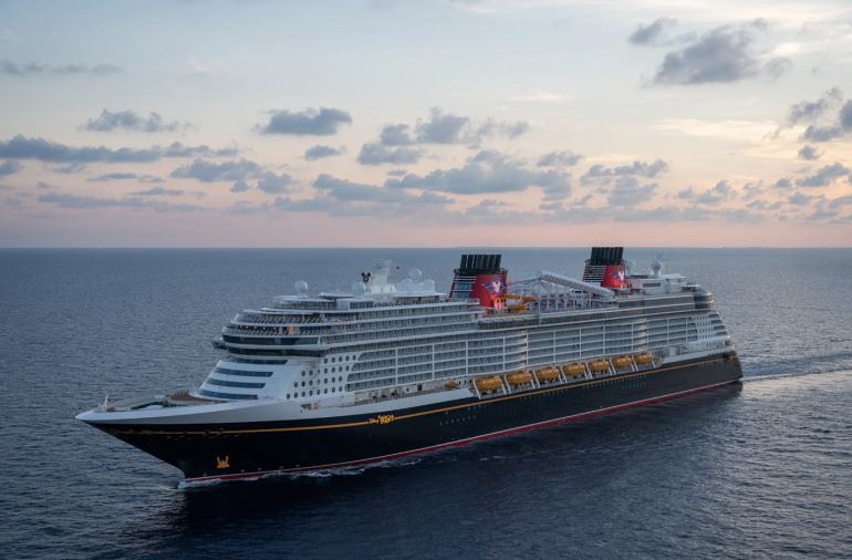 disney cruise with park tickets
