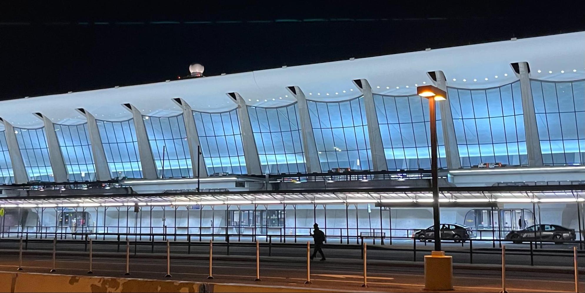 Dulles International Airport Map and Guide NerdWallet