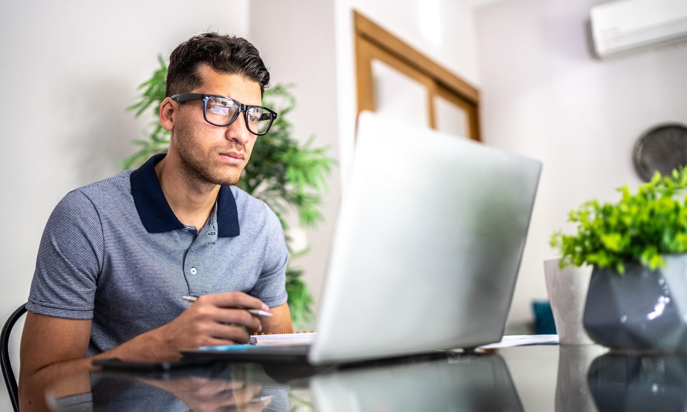 Stock Market Outlook January 2024 NerdWallet   GettyImages 1471231283 2400x1440 