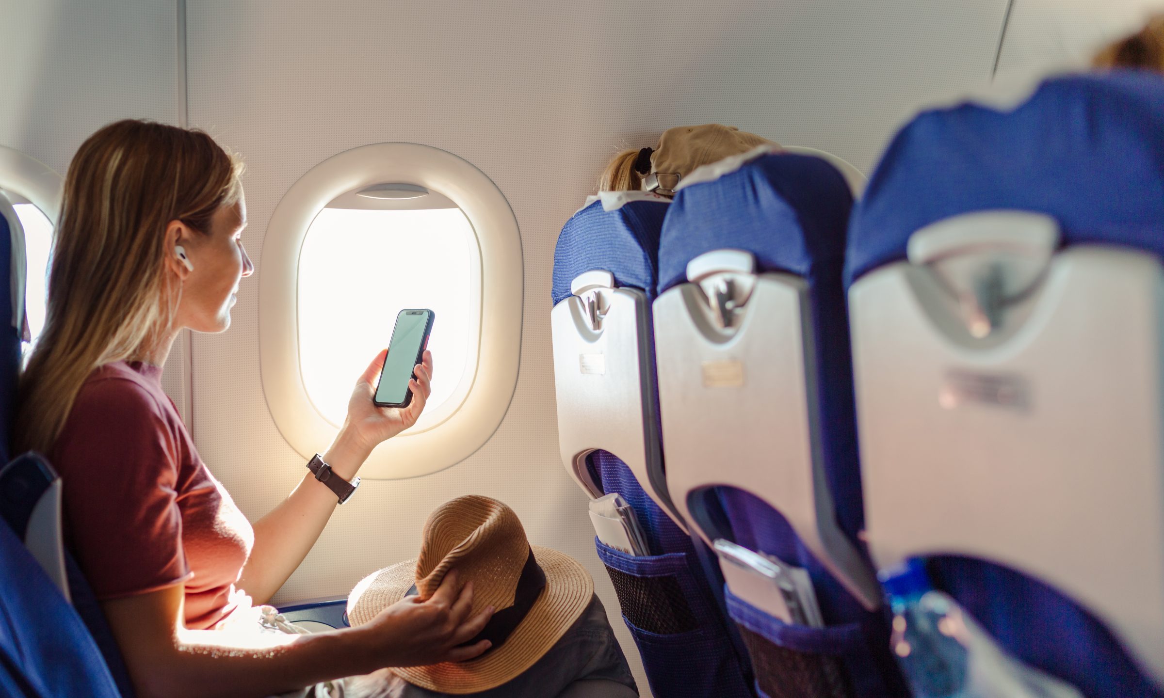 Best Credit Cards for Unique Airline Benefits - NerdWallet