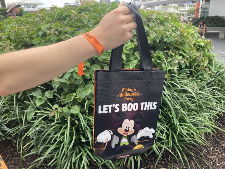 Bolsa de regalo para la fiesta de Halloween de Mickey no tan aterradora