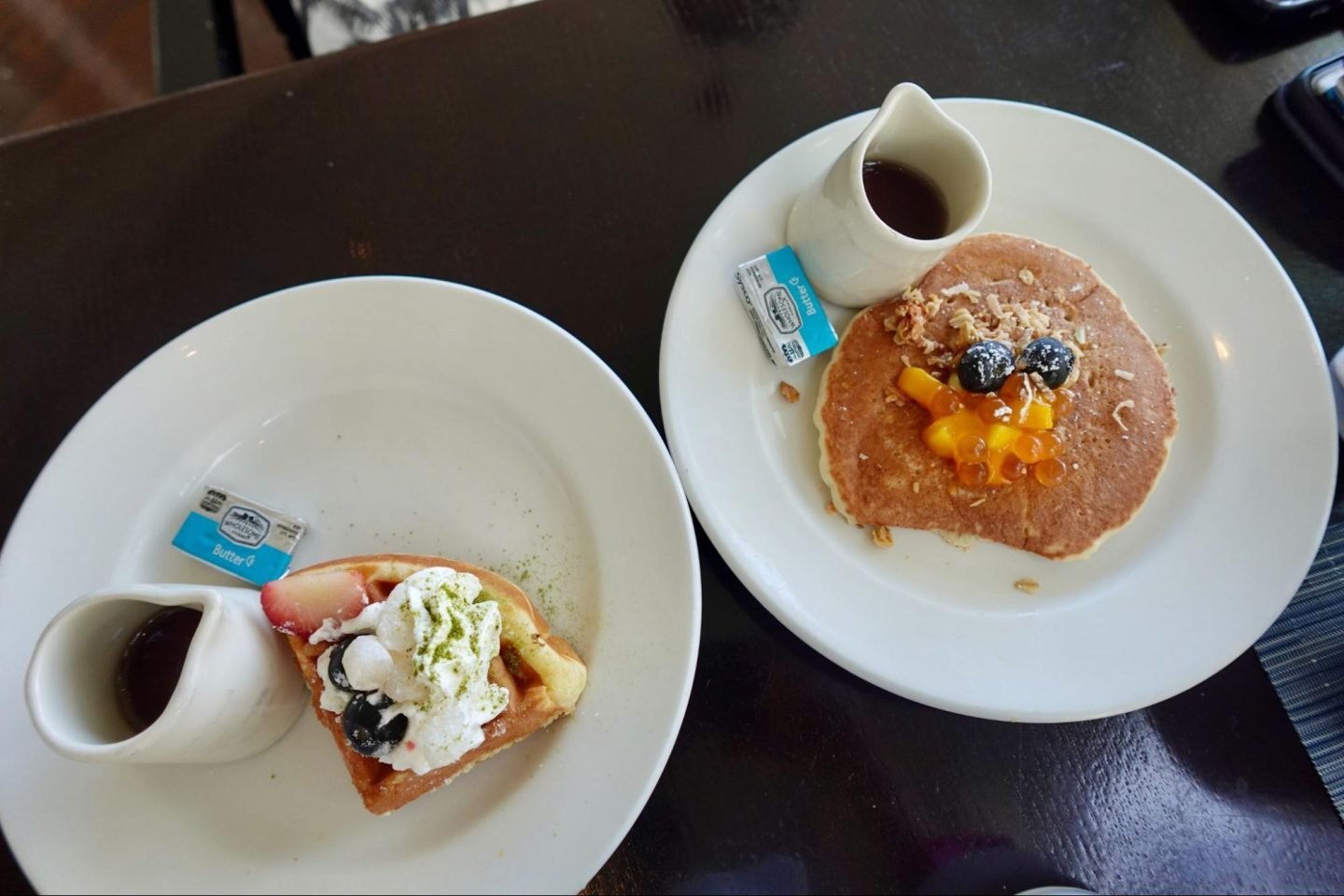 Moana Surfrider, A Westin Resort & Spa review brunch buffet lilikoi pancake mochi waffle