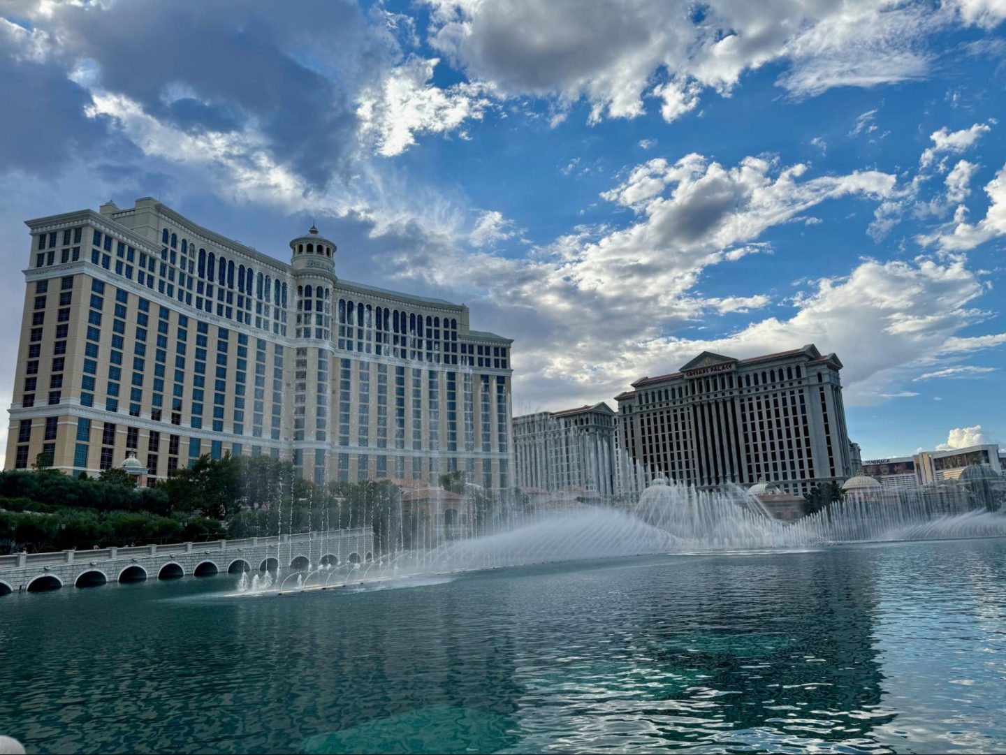 Bellagio Las Vegas Marriott fountain show