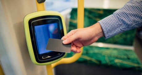Can You Tap On With A Credit Card On A Bus?