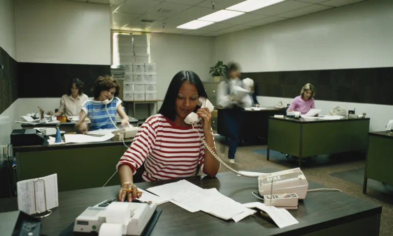 Women and Credit Through the Decades: The '80s