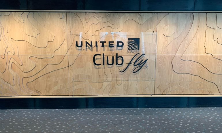 United Club Fly entrance