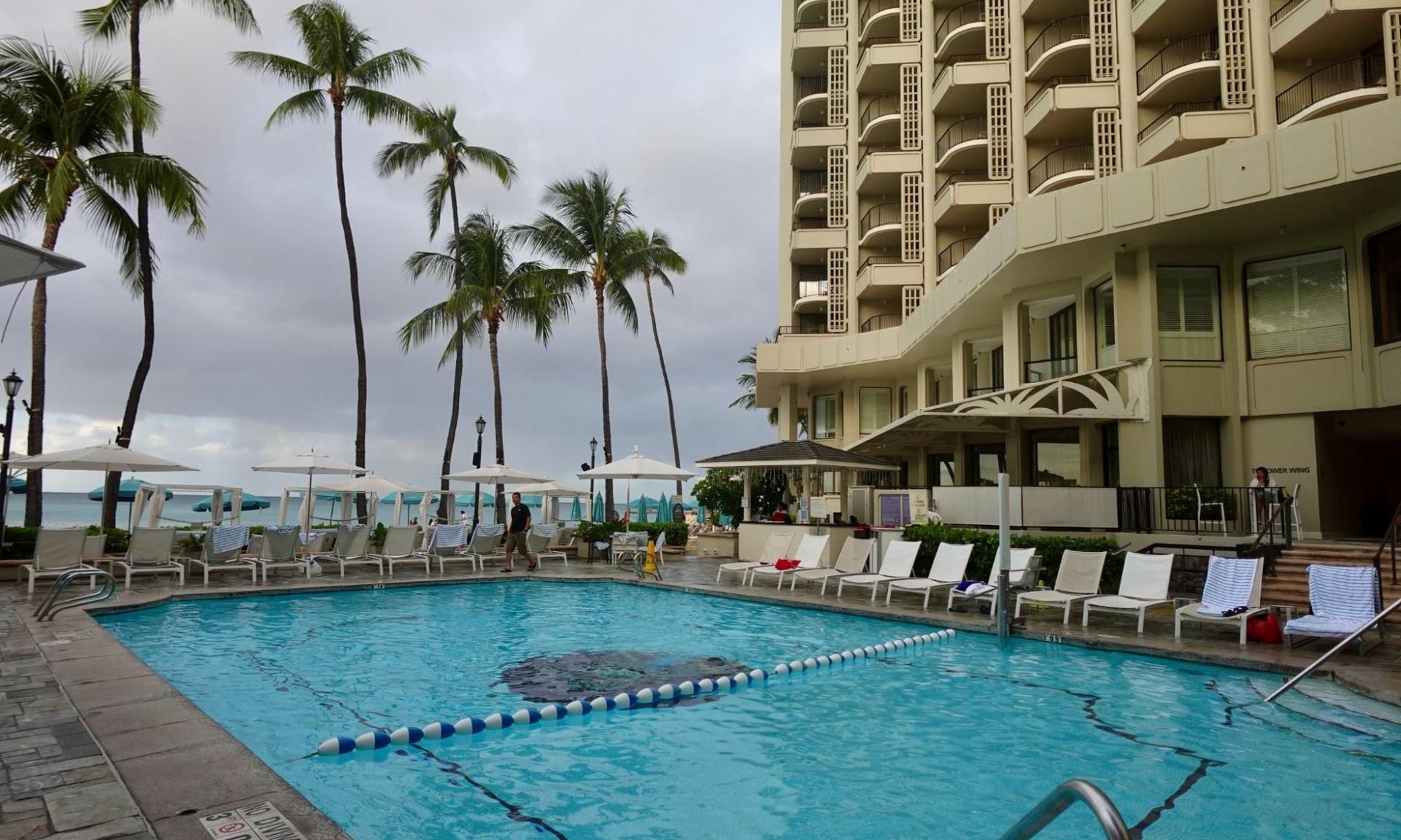 Moana Surfrider, A Westin Resort & Spa review pool