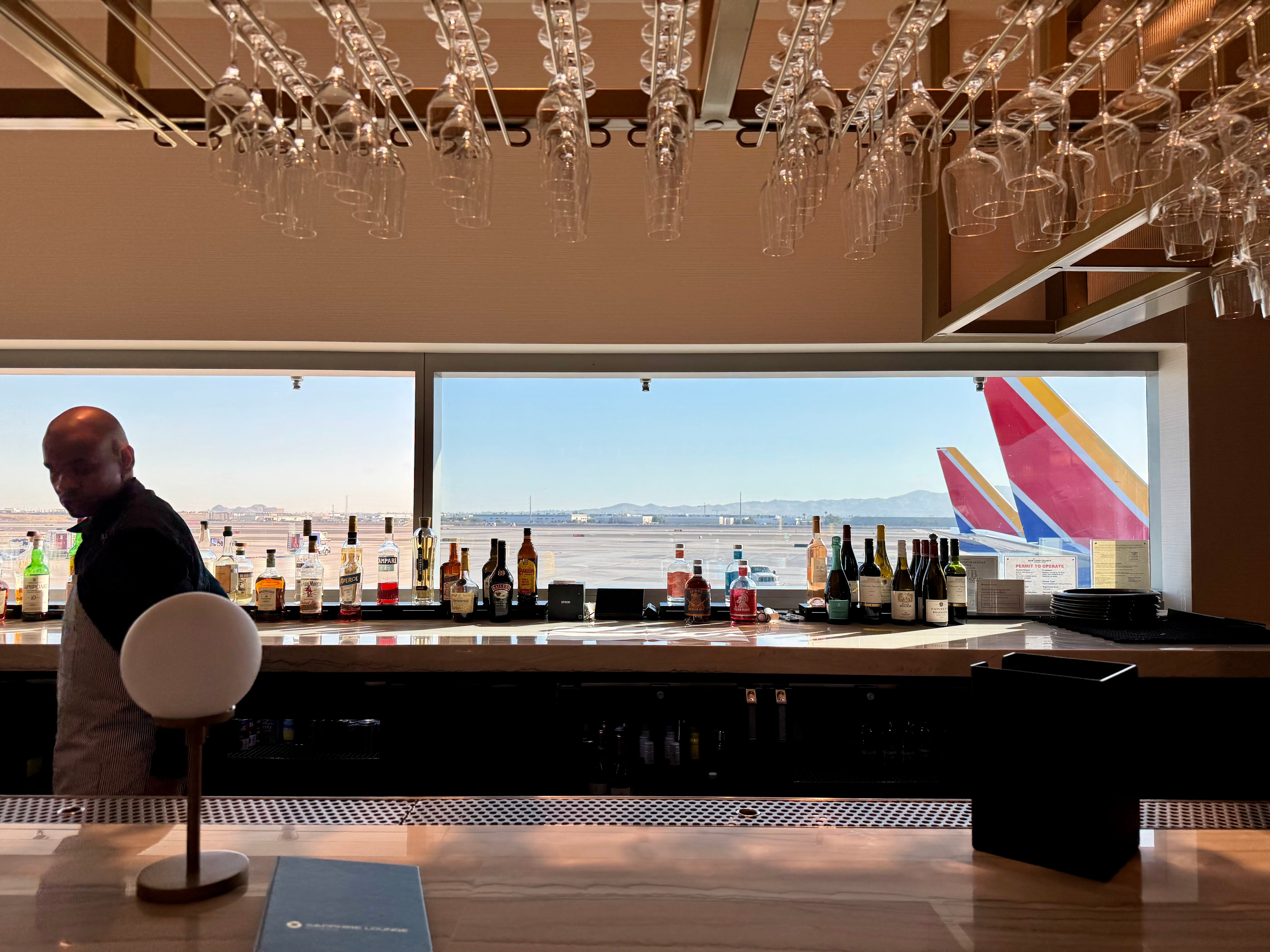 The bar at the chase Sapphire Lounge PHX Phoenix International Airport